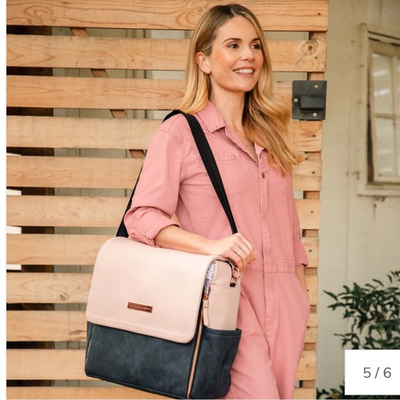 PETUNIA PICKLE BOTTOM Boxy Backpack Indigo/Blush - NWT - Picture 2 of 16